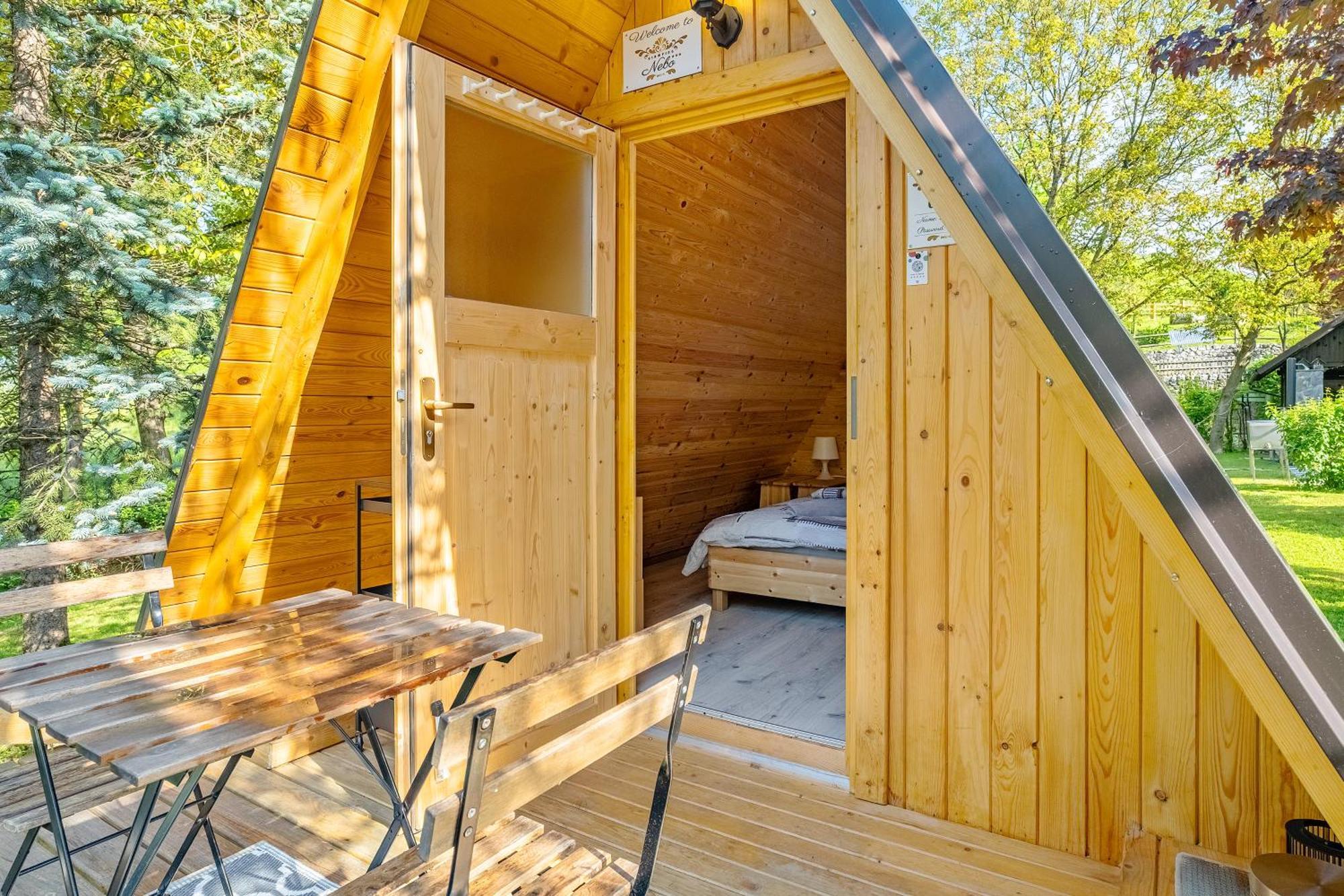Resort Pod Orehi - Bled - Apartma & Glamping & Savna Camera foto