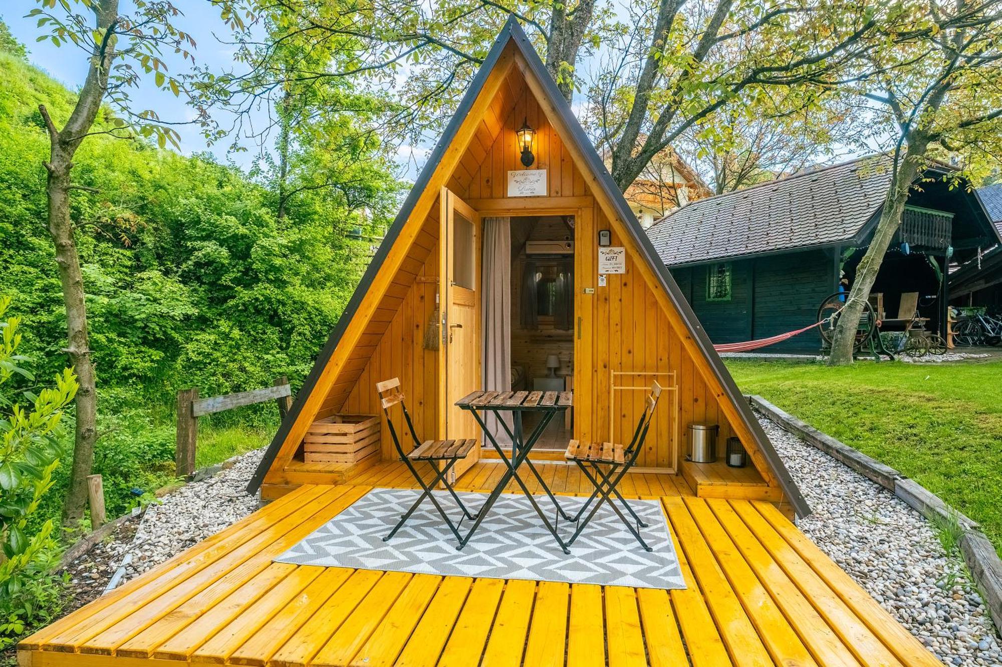 Resort Pod Orehi - Bled - Apartma & Glamping & Savna Esterno foto